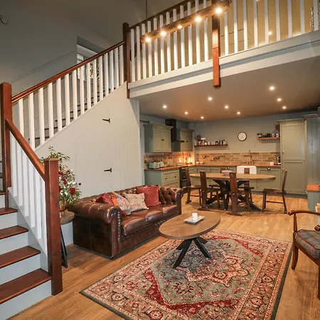 Robins Rest At The Дом отдыха *