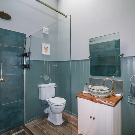 Holiday home Robins Rest At The *